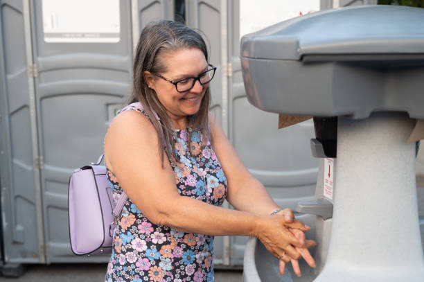 Portable Toilet Options We Offer in Redington Shores, FL